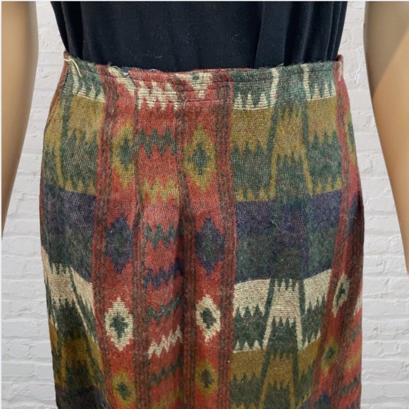 VINTAGE GABRIELLA -- Maxi Skirt, Southwest Print, Wrap Around, Velcro Closure - Picture 3 of 11